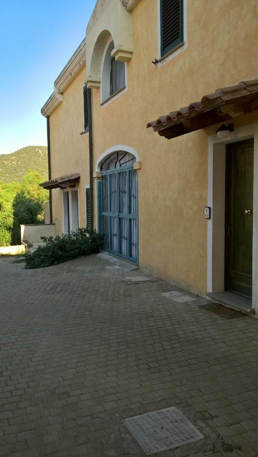 La Casa Nel Borgo Villa Chia Dış mekan fotoğraf