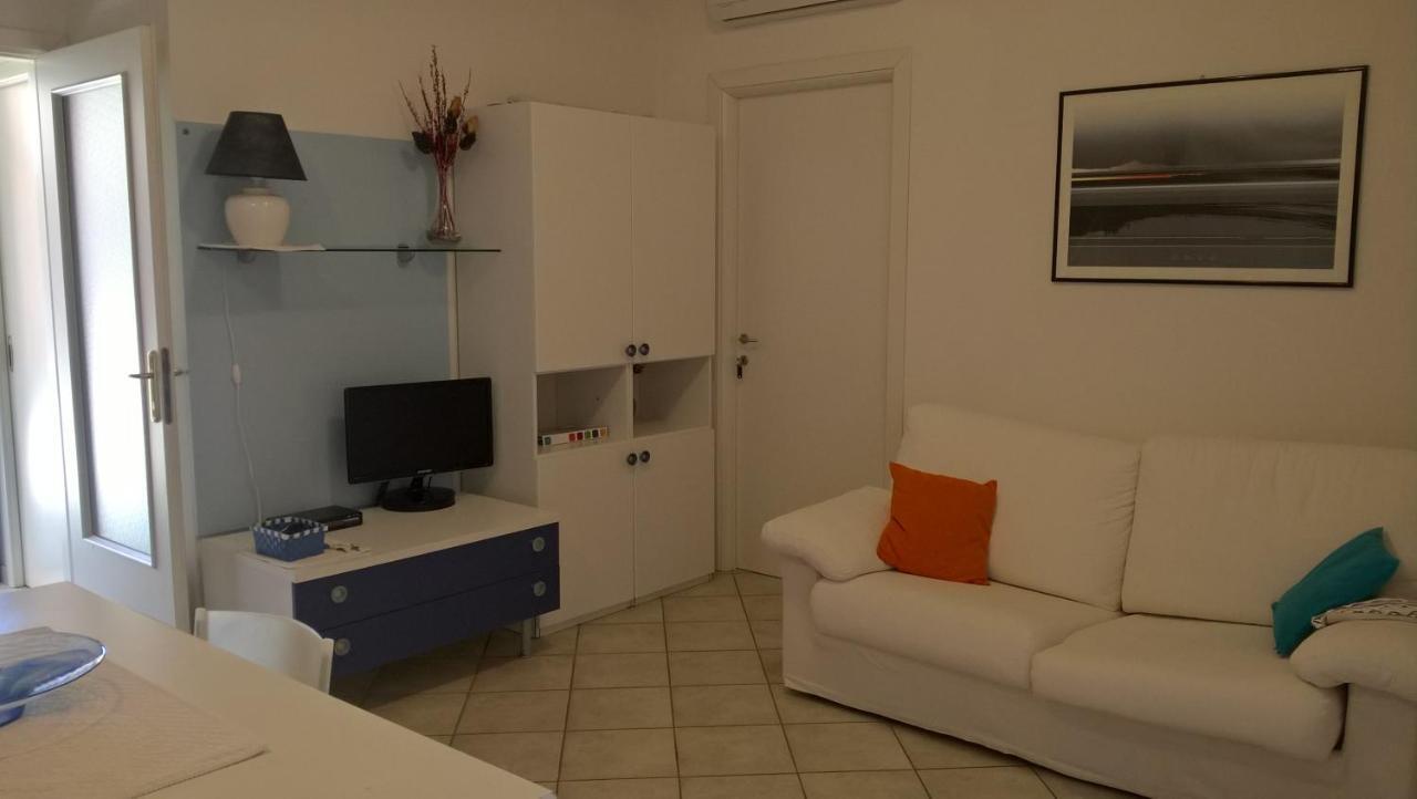 La Casa Nel Borgo Villa Chia Dış mekan fotoğraf